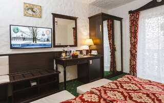 Курортные отели Iváncsó Birtok Косонь Двухместный номер с 1 кроватью или 2 отдельными кроватями и базовыми удобствами-1